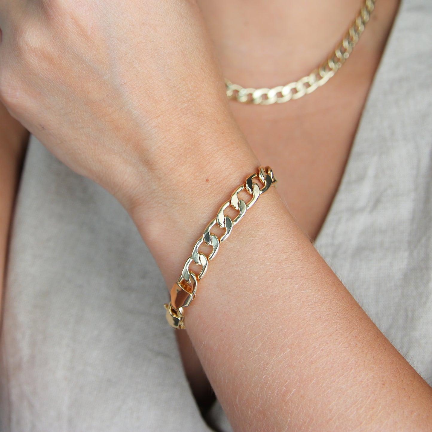 Curb Chunky Chain Bracelet