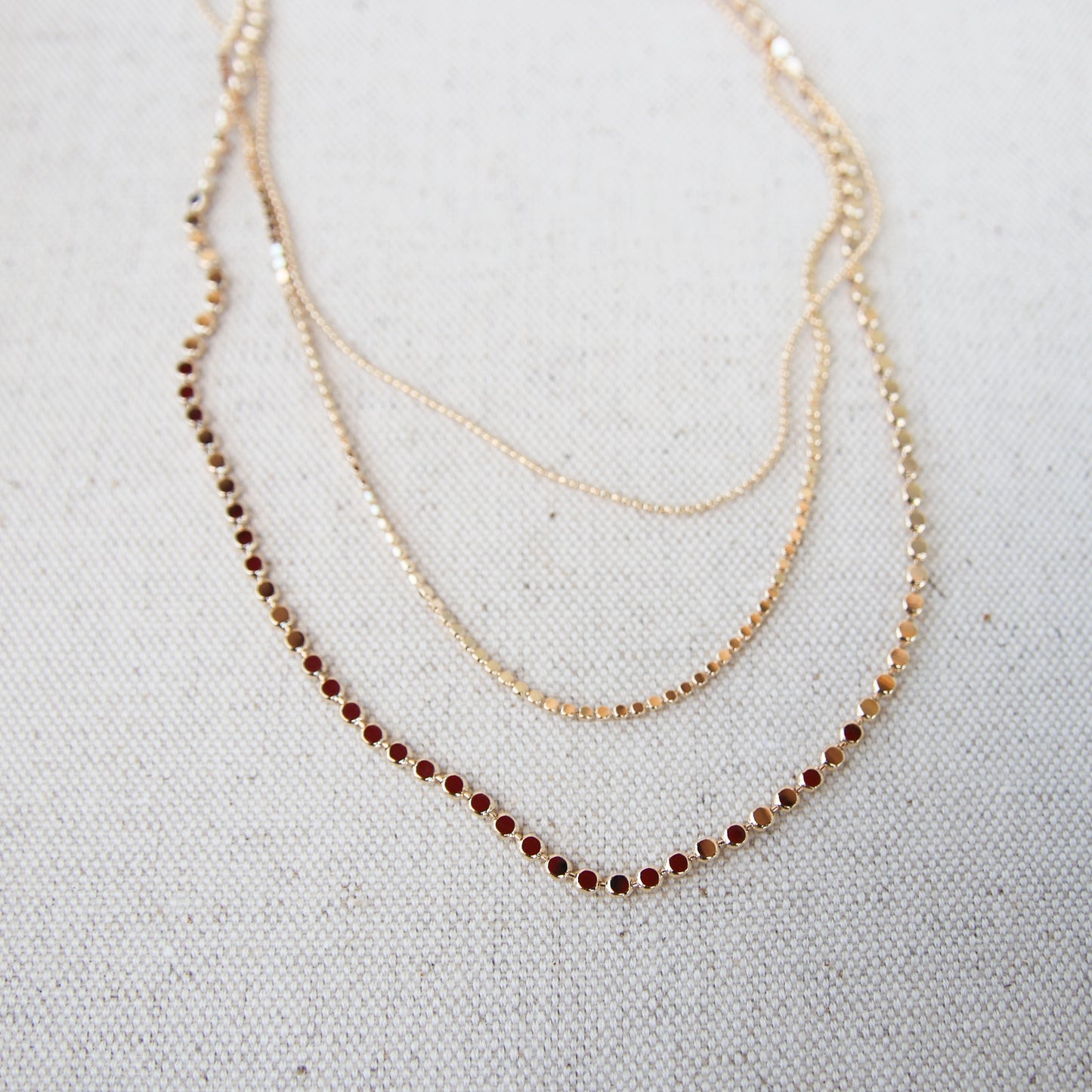 Minimalistic Triple Chains Necklace