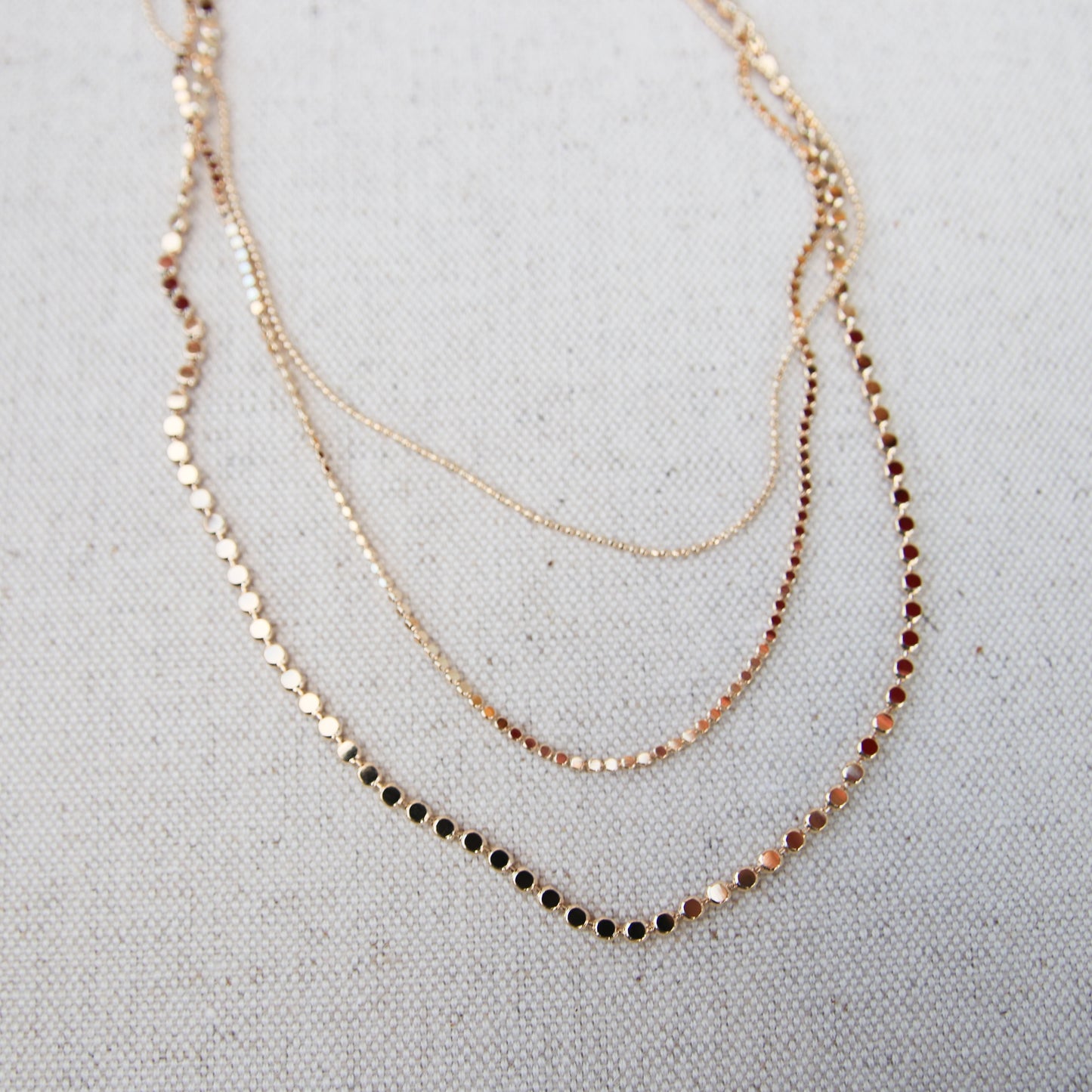 Minimalistic Triple Chains Necklace