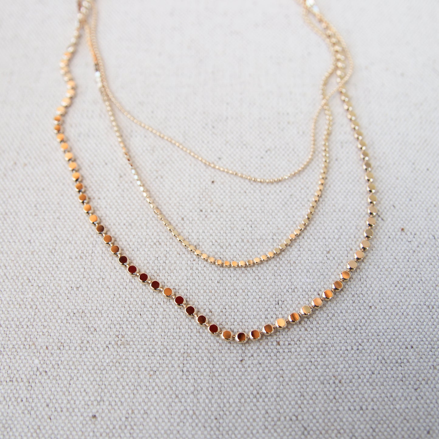 Minimalistic Triple Chains Necklace
