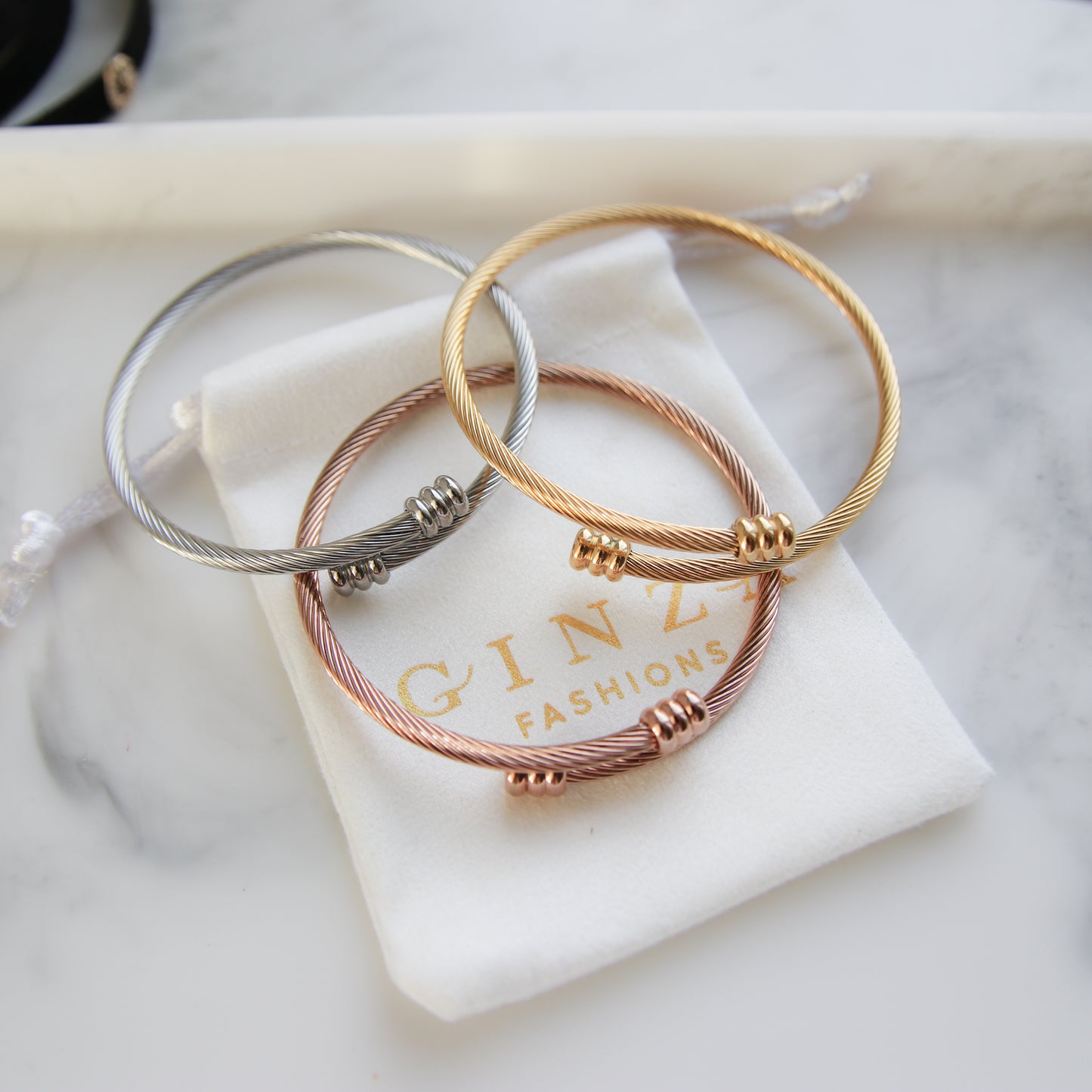 Simple Cable Bangle