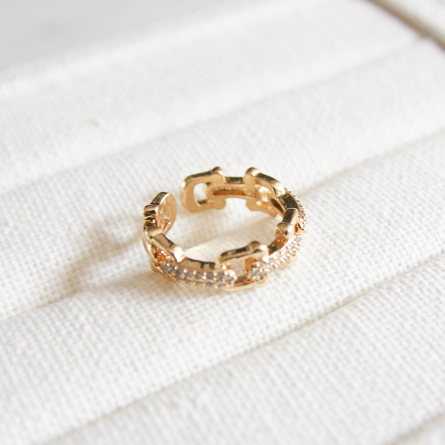 Link CZ Ring