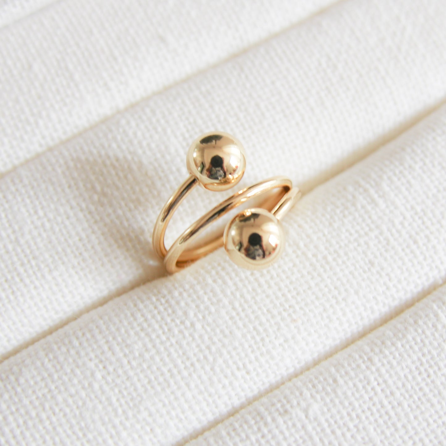 Double Ball Ring