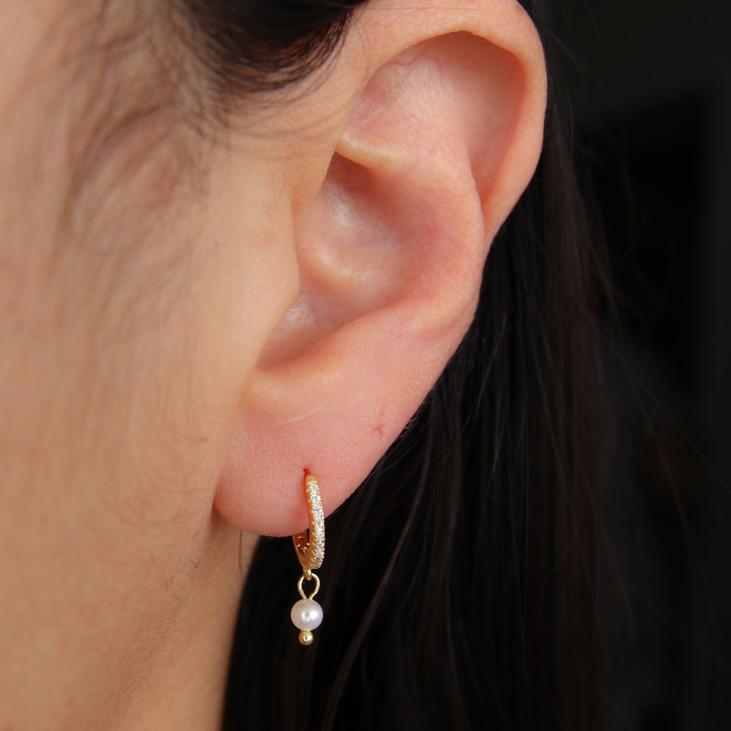 Pearl dangle Hoop Earrings