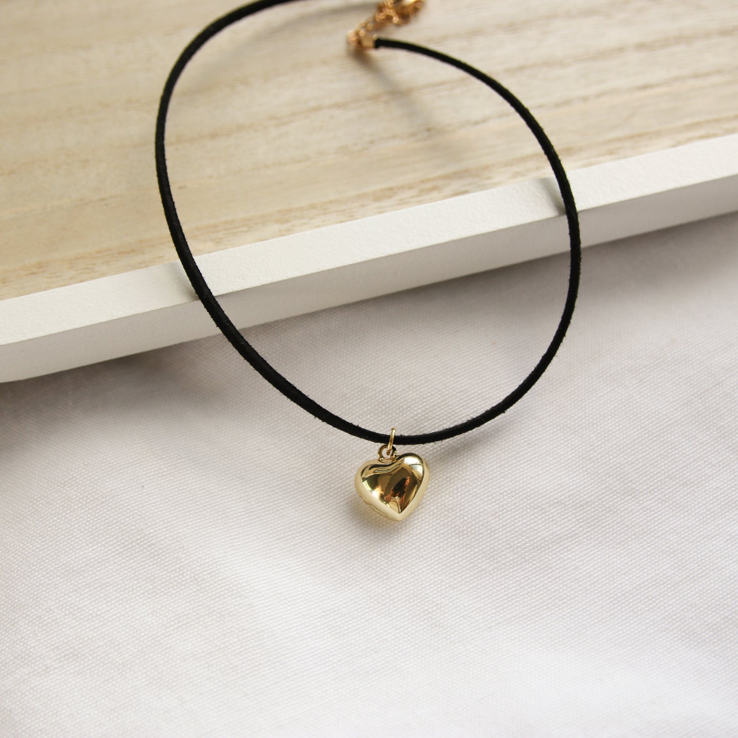 Heart Dainty Velvet Choker