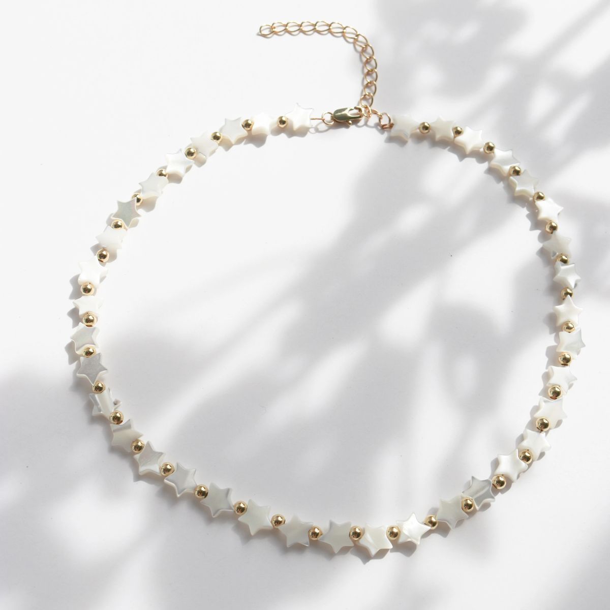 Nacre Star Choker