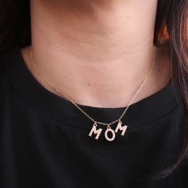 Pearl Mama Necklace