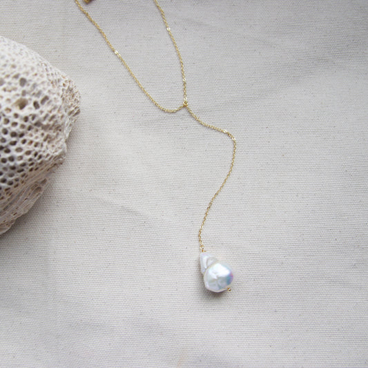 Simple Baroque Pearl Lariat